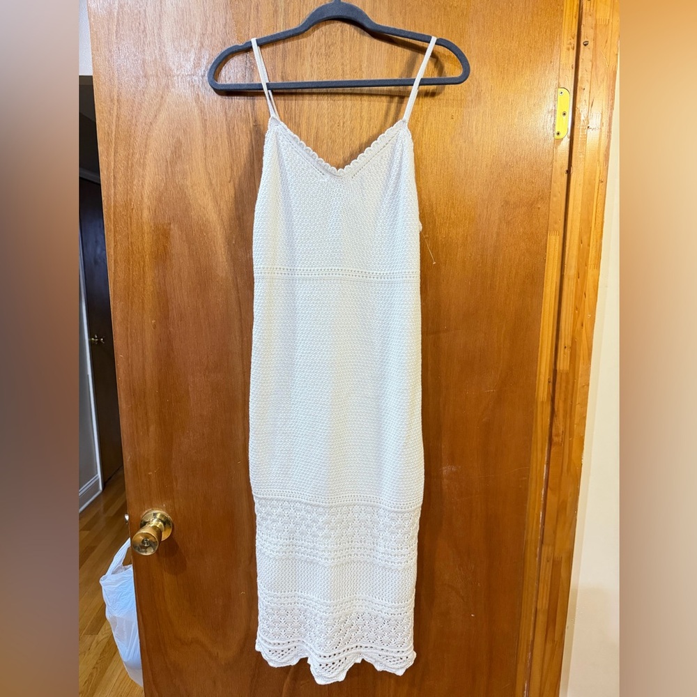 Chic Cream Strapless Dress